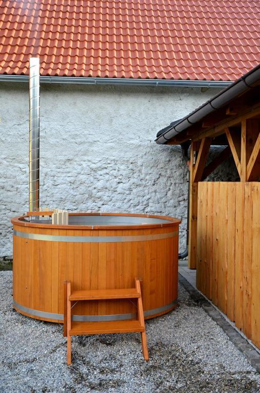 Statek 3 - Wellness & Spa Hotell Hluboká nad Vltavou Exteriör bild