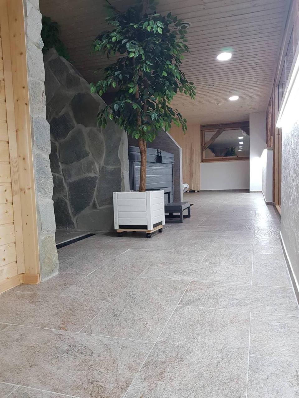 Statek 3 - Wellness & Spa Hotell Hluboká nad Vltavou Exteriör bild