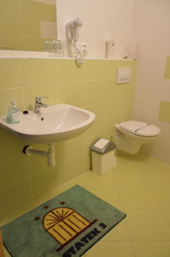 Statek 3 - Wellness & Spa Hotell Hluboká nad Vltavou Exteriör bild