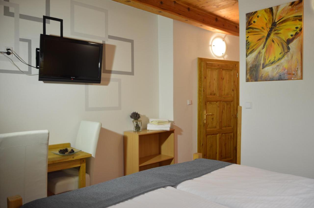 Statek 3 - Wellness & Spa Hotell Hluboká nad Vltavou Exteriör bild